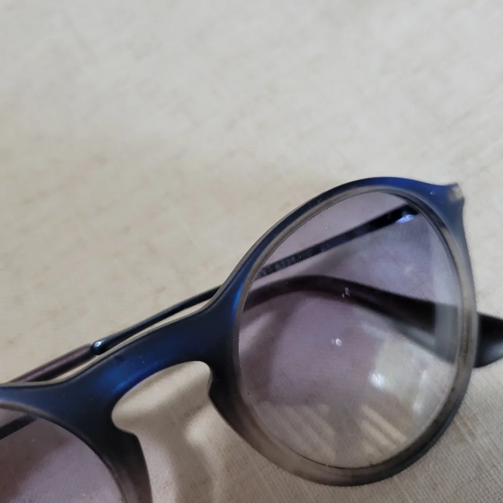 Ray-Ban Optics Eyewear Sunglasses Clear Lens RB4243 6225/19 Italy Unisex Round